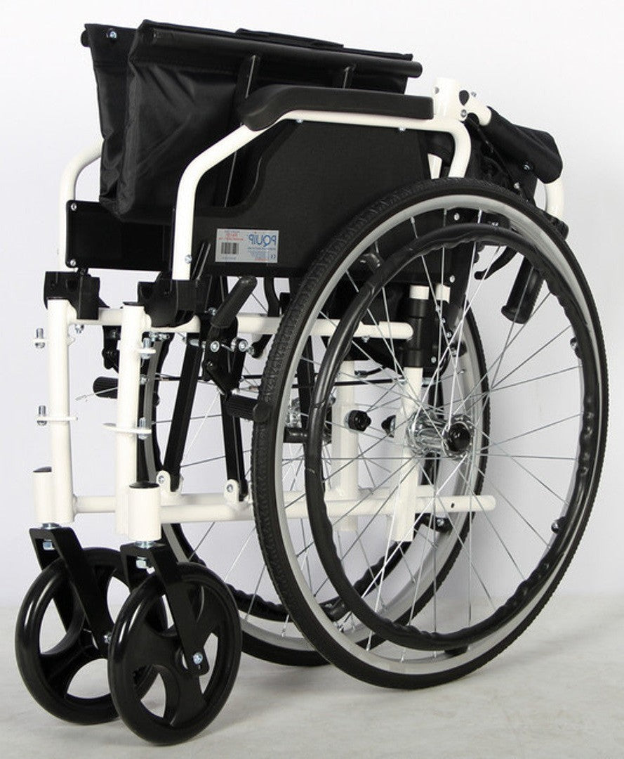 Deluxe Lightweight Aluminium Wheelchair, close-up detail (image 5)